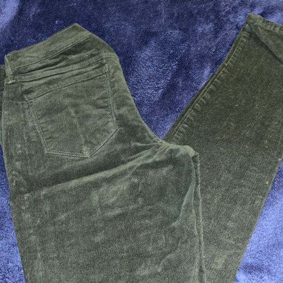 Old Navy Rockstar Mid-Rise Corduroy Pants - Picture 1 of 4